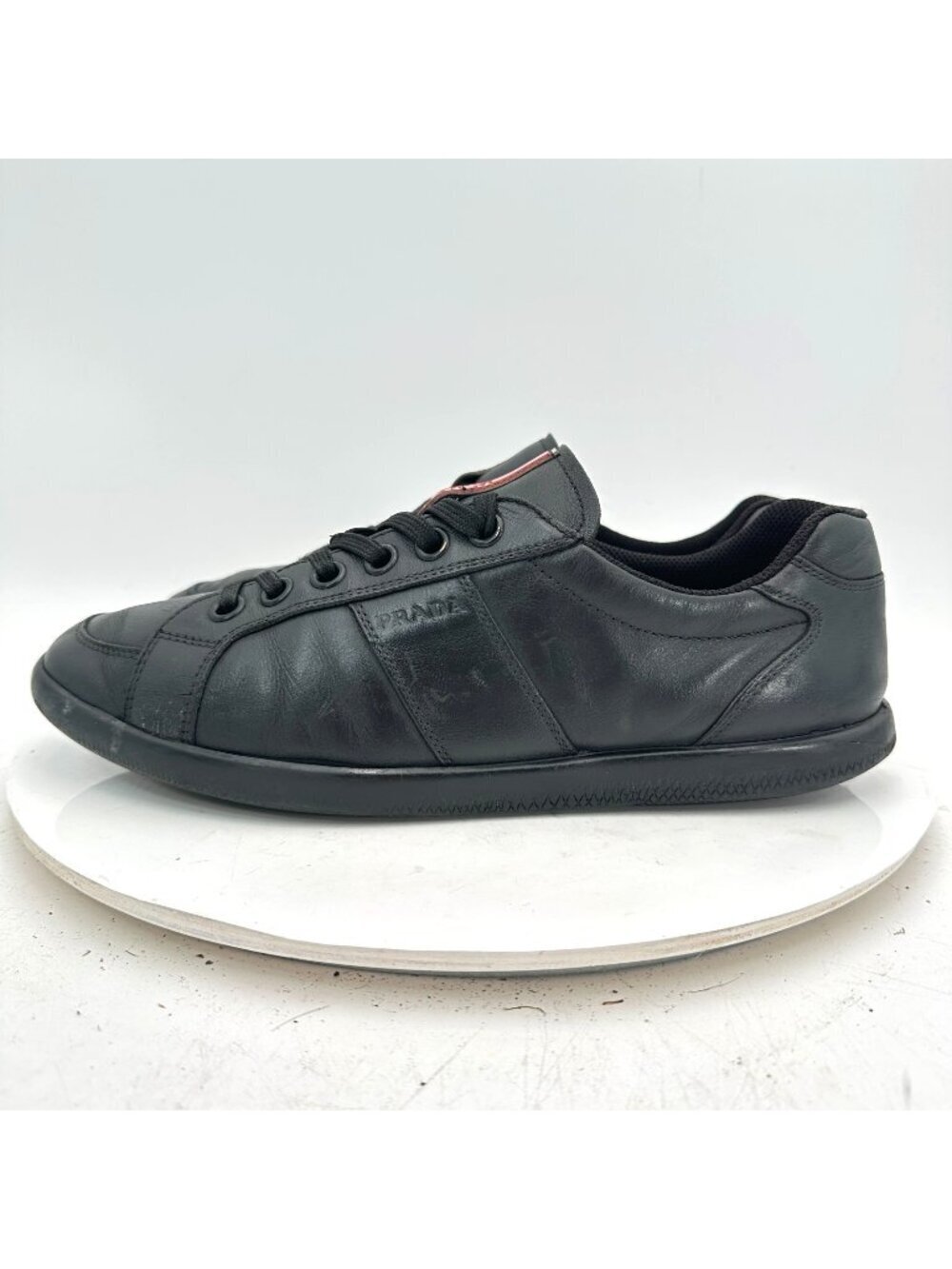 Prada Women Size 7.5 4E Black Red Leather Low Top Lace Up Casual Shoes
